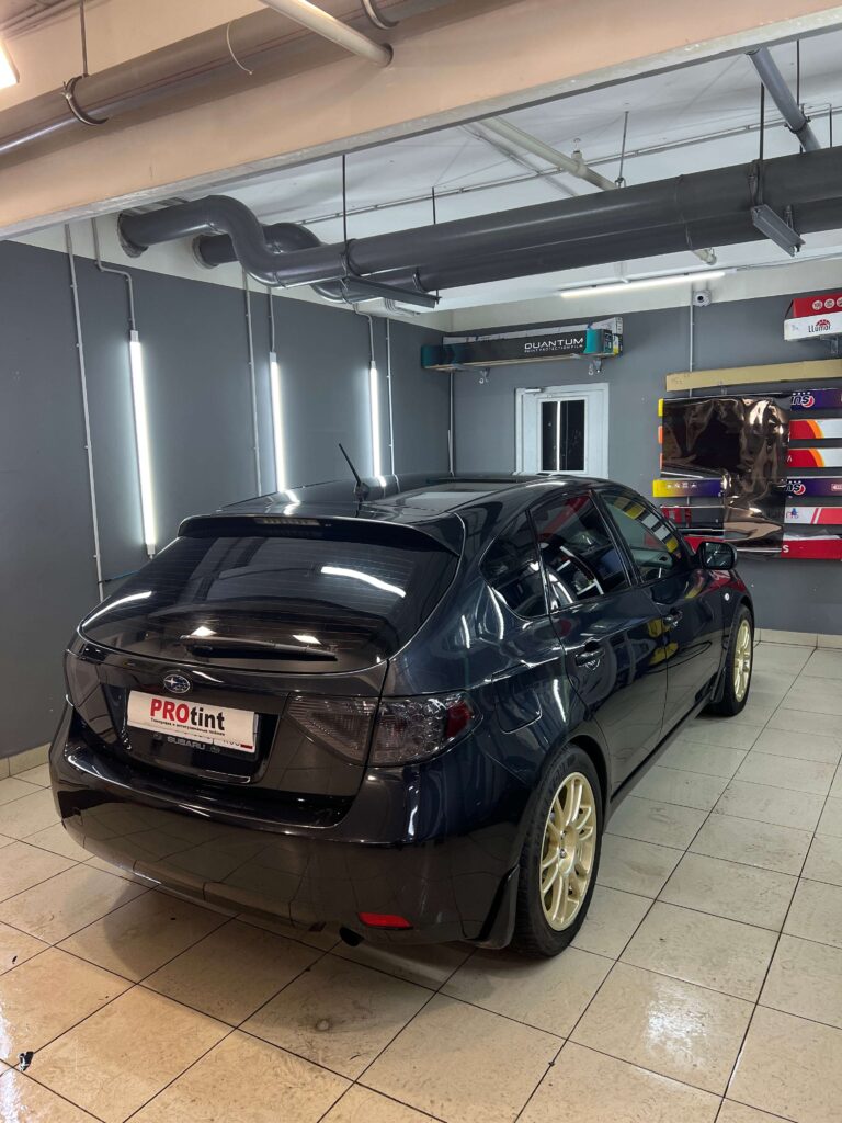Subaru Impreza после замены тонировки задней полусферы